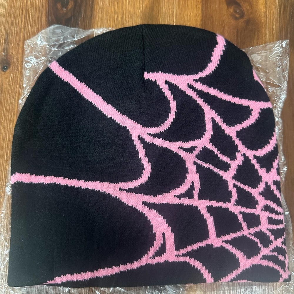 NWT Black and Pink Spiderweb Beanie
